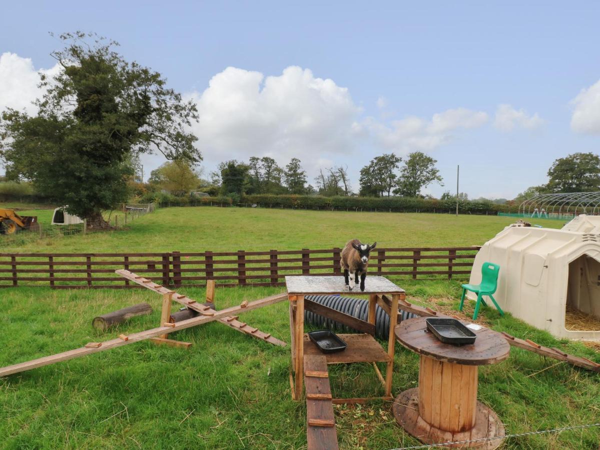The Pod At Bank House Farm Βίλα Στάφορντ Εξωτερικό φωτογραφία